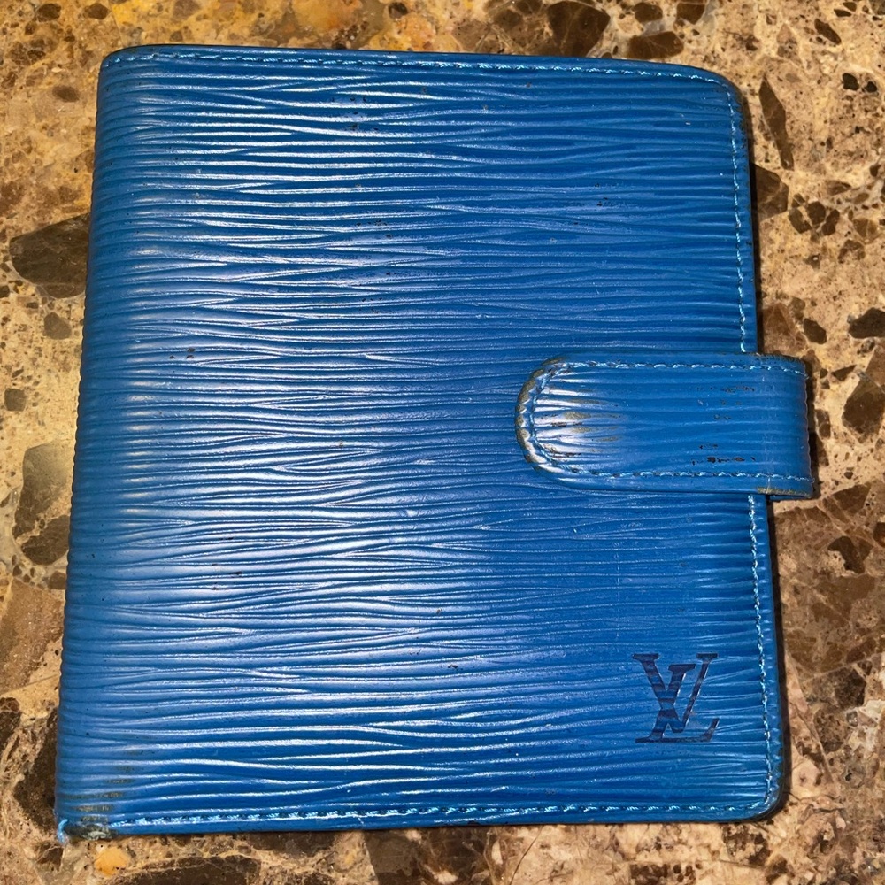 Authentic LOUIS VUITTON Epi Wallet - Blue